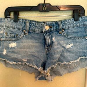BDG Jean shorts size small